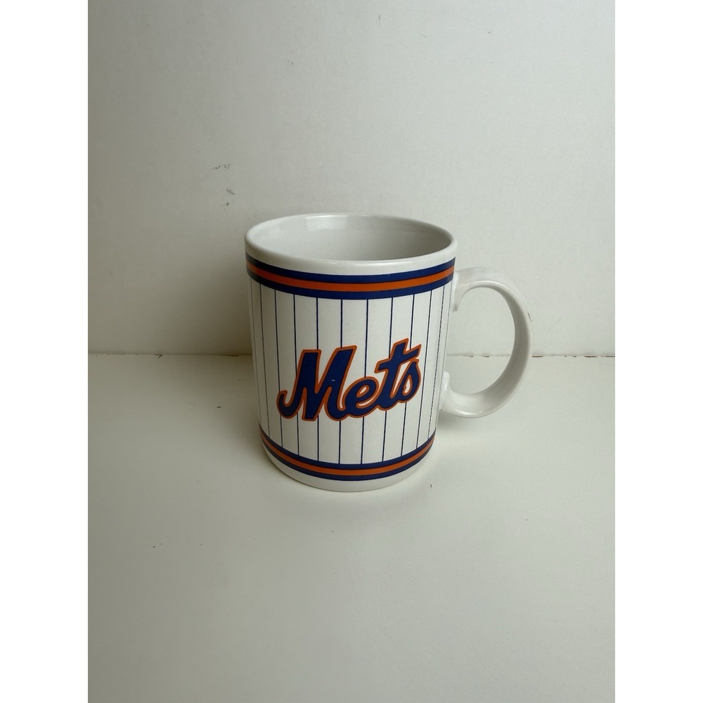Vintage New York Mets 11 oz. Pinstripes Coffee Mug MLB Officially Licensed